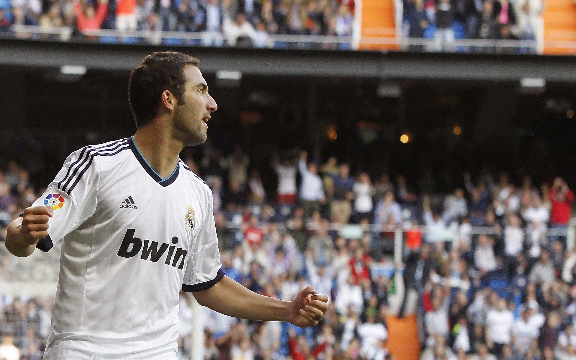 西甲逆转瞬间，专家点评精彩细节，西甲倒数第几降级